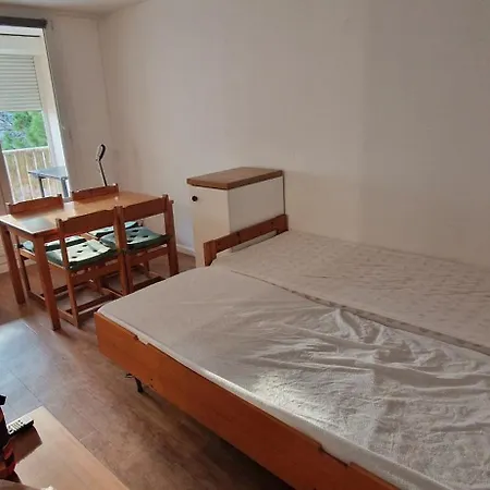 アパート Avec Piscine Et Garage