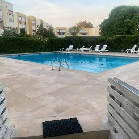 Lejlighed Avec Piscine Et Garage *